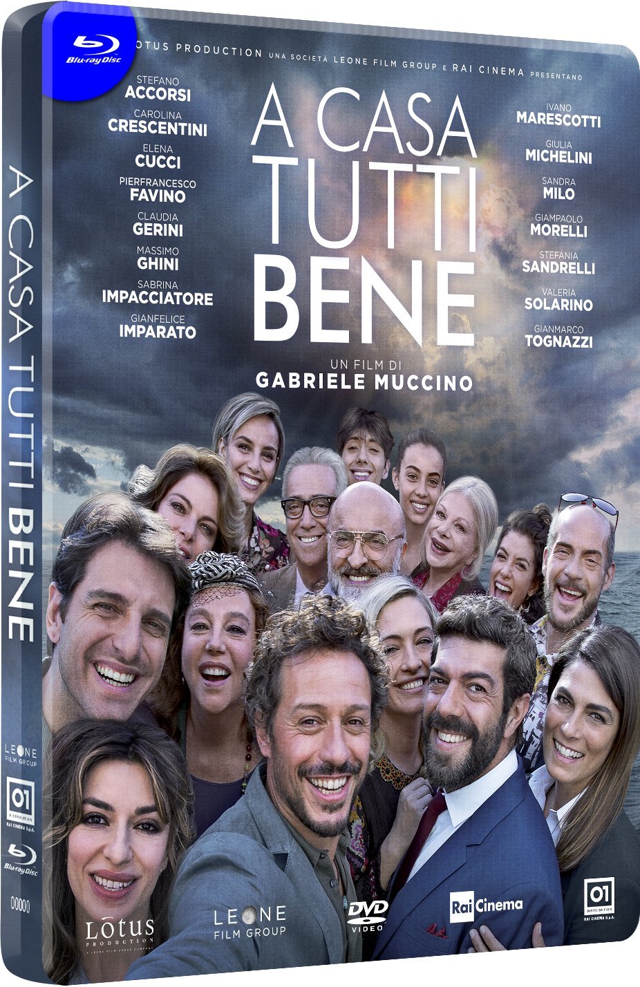 A CASA TUTTI BENE (STEELBOOK)