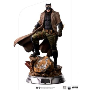 DC COMICS: IRON STUDIOS - JUSTICE LEAGUE - BATMAN PESADILLA FIGURA LEGACY REPLI