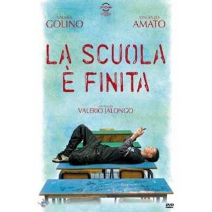 SCUOLA E'' FINITA (LA)