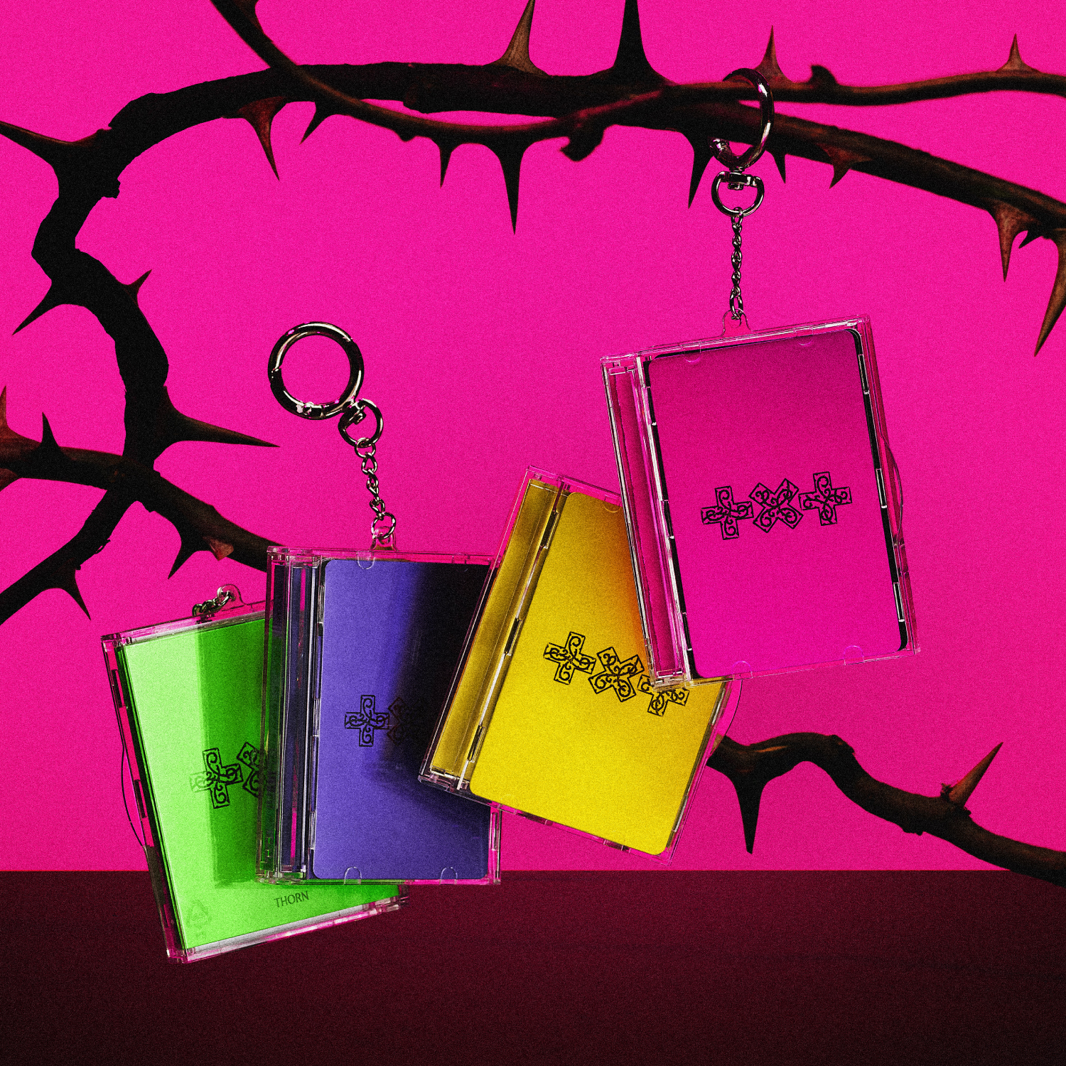 7Th Year: A Moment Of Stillness In The Thorns (Photocard Case Version)